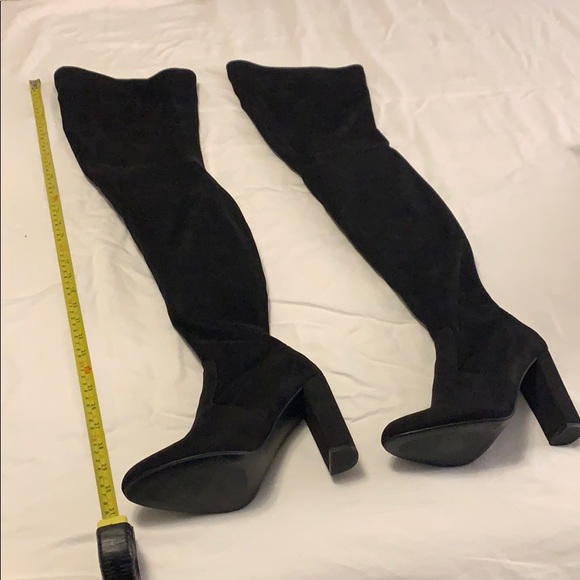 Ultra thigh high black boots - Picture 4 of 4